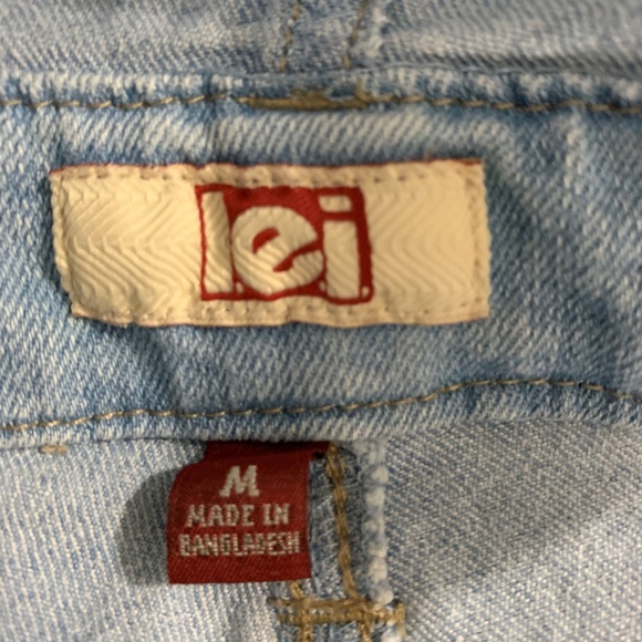 LEI Upcycled 90's Vintage shortalls/overall brat - Picture 8 of 8